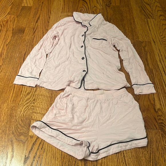 Katie J NYC Girl’s Pajama Set Size M